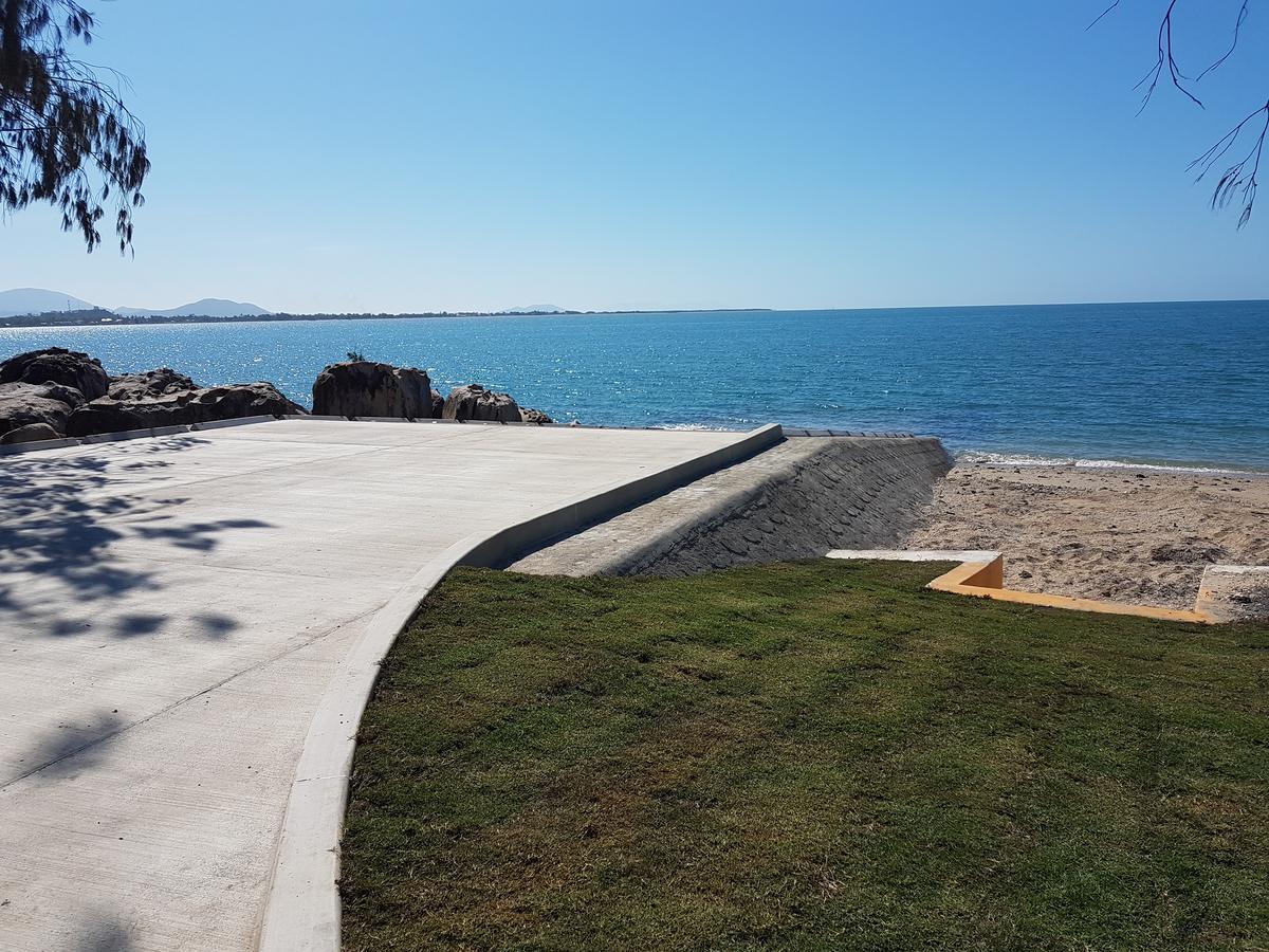 Horseshoe Bay Resort Bowen Buitenkant foto